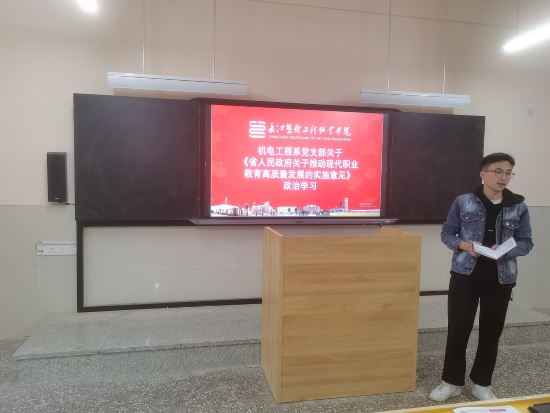 1761791514168316.png 1650356799324172.png