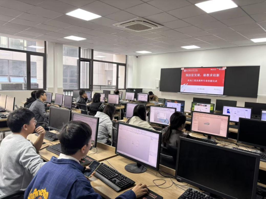 1762908352129252.png 图片1.png