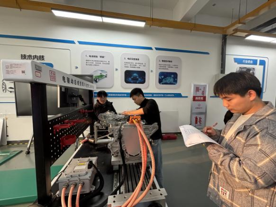 1762908360213437.png 图片2.png