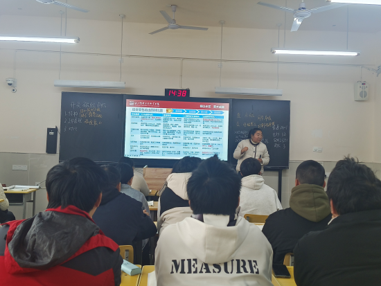 1764902574116326.png 3 (1).png